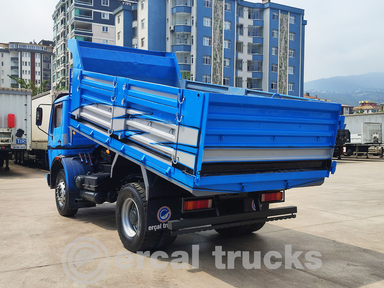 MERCEDES-BENZ 1998 AXOR 1821 - 4X2 - TİPPER TRUCK - Camião basculante: foto 4 MERCEDES-BENZ 1998 AXOR 1821 - 4X2 - TİPPER TRUCK - Camião basculante: foto 4