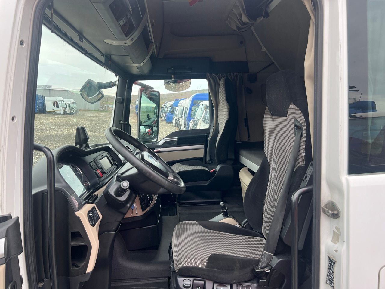 Cabine por Camião CABINA MAN TGX TG2 XLX: foto 6