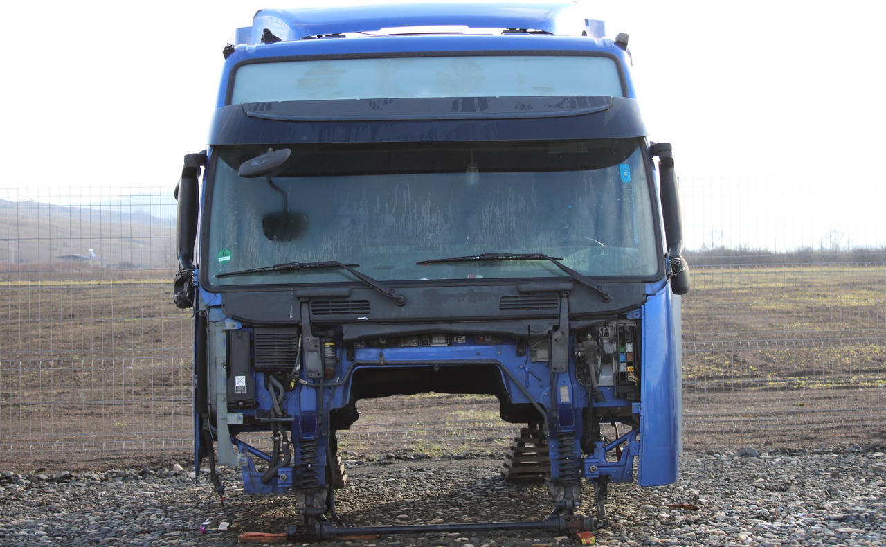 CABINA VOLVO FH13 GLOBETROTTER L2H2 - Cabine por Camião: foto 1 CABINA VOLVO FH13 GLOBETROTTER L2H2 - Cabine por Camião: foto 1