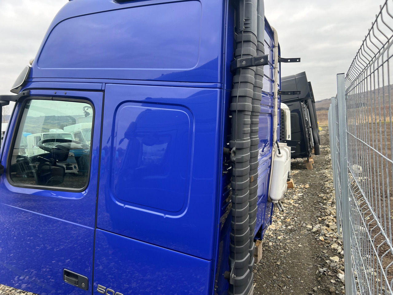 CABINA VOLVO FH13 GLOBETROTTER L2H3 - Cabine por Camião: foto 5 CABINA VOLVO FH13 GLOBETROTTER L2H3 - Cabine por Camião: foto 5