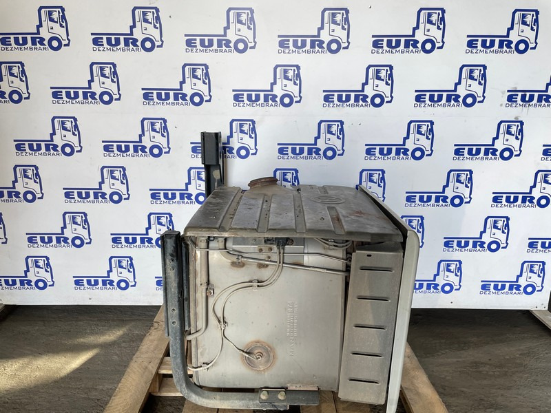 CATALIZATOR MAN TGS E6 81.15103.6133, 81.15103.6138 - Conversor catalítico por Camião: foto 1 CATALIZATOR MAN TGS E6 81.15103.6133, 81.15103.6138 - Conversor catalítico por Camião: foto 1