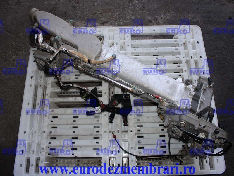 EGR MAN TGX D26 51.08100.7273, 51.08100.7305, 51.08100.7258, 51.08100.7238, 51.08100.7192, 51.08100.7222 - Radiador EGR por Camião: foto 1 EGR MAN TGX D26 51.08100.7273, 51.08100.7305, 51.08100.7258, 51.08100.7238, 51.08100.7192, 51.08100.7222 - Radiador EGR por Camião: foto 1