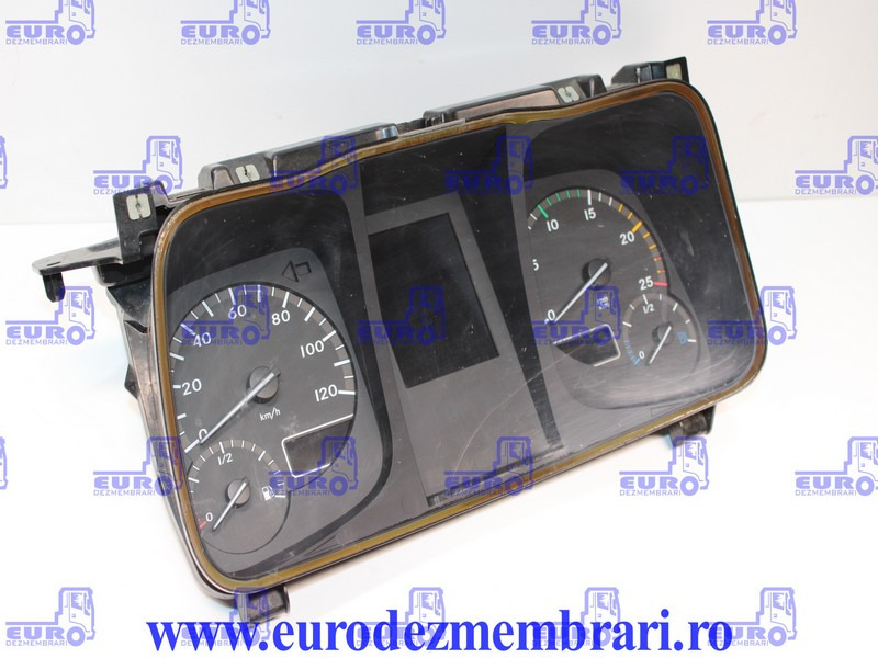 ELEMENT BORD CEAS BORD MERCEDES ACTROS MP4 A0094460421, A0084466121 - Cabine e interior por Camião: foto 2 ELEMENT BORD CEAS BORD MERCEDES ACTROS MP4 A0094460421, A0084466121 - Cabine e interior por Camião: foto 2