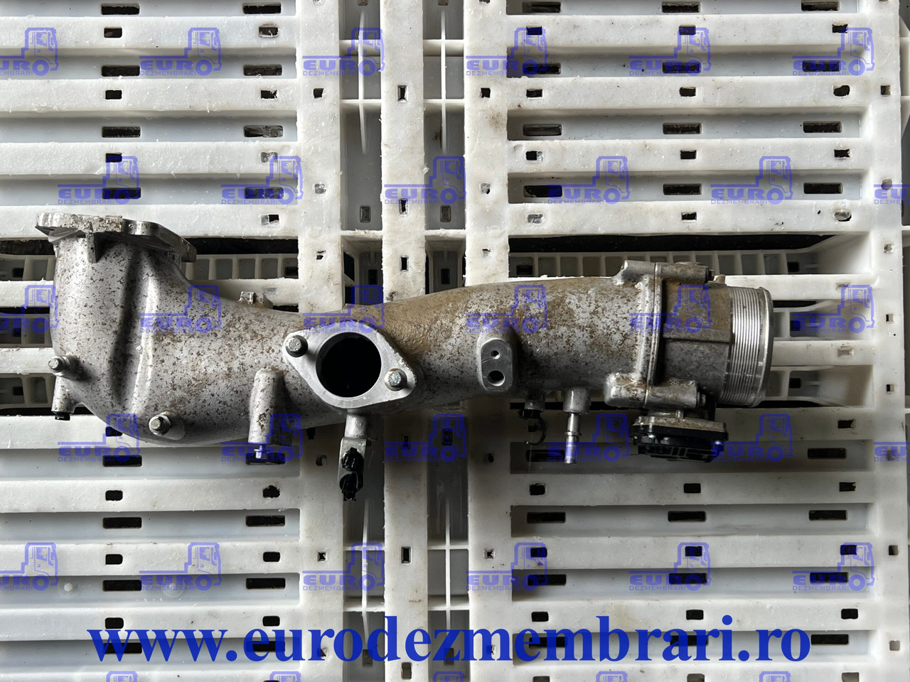 GALERIE ADMISIE + CLAPETA ACCELERATIE FORD GC466K770AC, GC469E926AA - Coletor de admissão por Camião: foto 1 GALERIE ADMISIE + CLAPETA ACCELERATIE FORD GC466K770AC, GC469E926AA - Coletor de admissão por Camião: foto 1