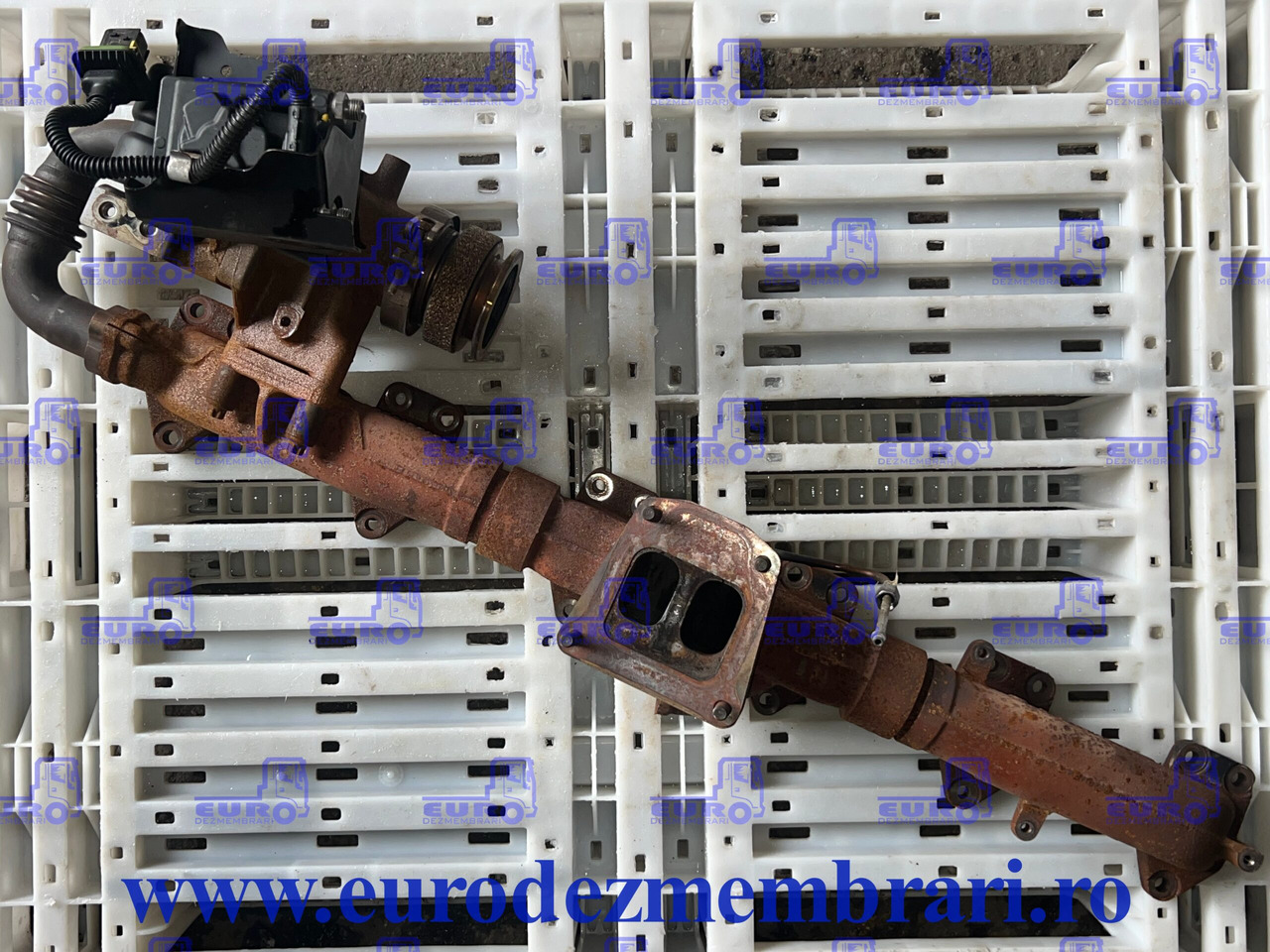 GALERIE EVACUARE + CLAPETA EVACUARE EGR MAN TGX D3876 51.08150.6158, 51.08102.0859, 51.08102.0860, 51.08102.0855, 51.08102.3376, 51.08151.0211 - Colector de escape por Camião: foto 1 GALERIE EVACUARE + CLAPETA EVACUARE EGR MAN TGX D3876 51.08150.6158, 51.08102.0859, 51.08102.0860, 51.08102.0855, 51.08102.3376, 51.08151.0211 - Colector de escape por Camião: foto 1