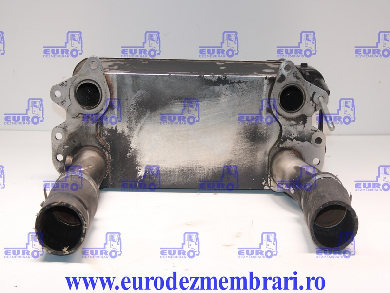 RADIATOR ULEI INTARDER MAN TGX 81.32004.6441, 0501217277, 81.32560.0075 - Radiador de óleo por Camião: foto 1 RADIATOR ULEI INTARDER MAN TGX 81.32004.6441, 0501217277, 81.32560.0075 - Radiador de óleo por Camião: foto 1