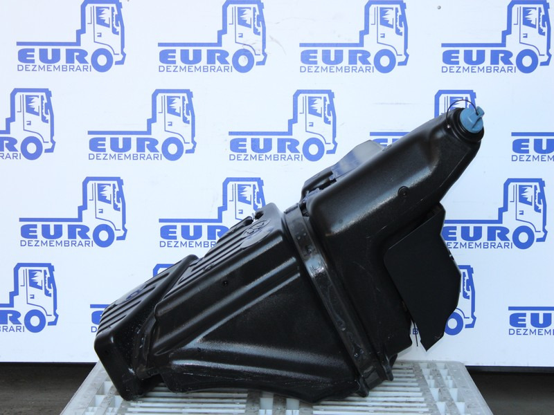 REZERVOR ADBLUE DAF XF XG 2297062 - Tanque para AdBlue por Camião: foto 2 REZERVOR ADBLUE DAF XF XG 2297062 - Tanque para AdBlue por Camião: foto 2