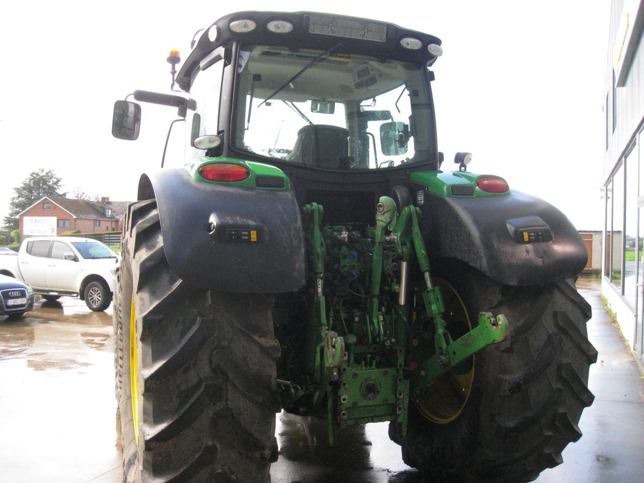 John Deere 6210R AUTOPOWER - Trator: foto 3 John Deere 6210R AUTOPOWER - Trator: foto 3