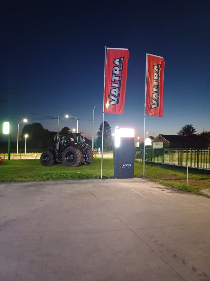 Valtra Q245 - Trator: foto 5 Valtra Q245 - Trator: foto 5