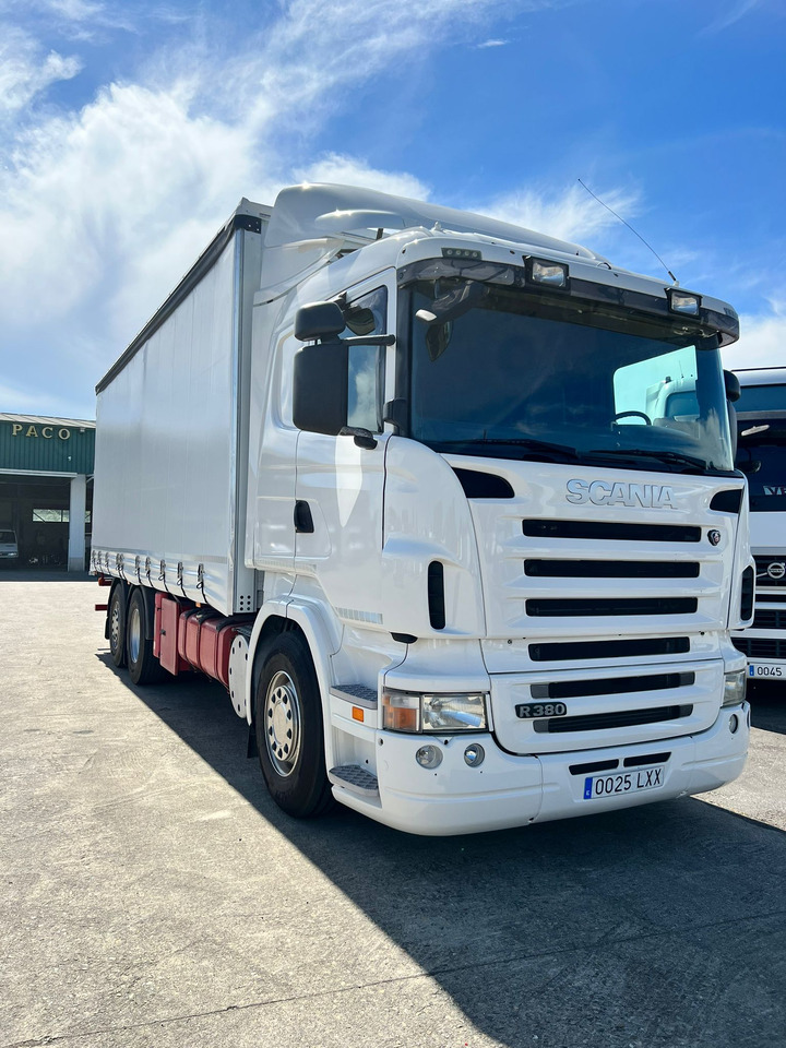 CAMION SCANIA 380 CON CARRETILLA MOFFET M4 - Camião de lona: foto 2 CAMION SCANIA 380 CON CARRETILLA MOFFET M4 - Camião de lona: foto 2