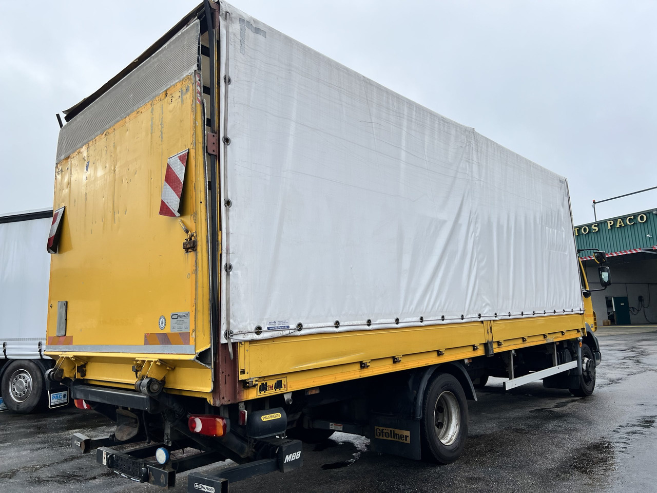 CAMION TAULINER DAF 55.250 - Camião de lona: foto 5 CAMION TAULINER DAF 55.250 - Camião de lona: foto 5