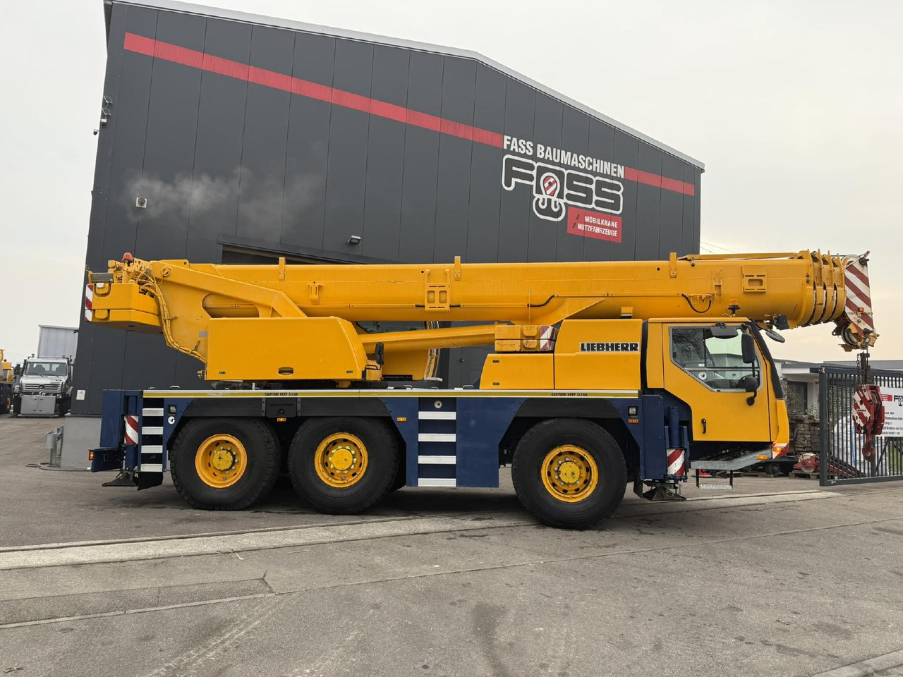 Liebherr LTM 1055-3.1 (06 - 055 996) | 6 x 6 - Grua móvel: foto 5 Liebherr LTM 1055-3.1 (06 - 055 996) | 6 x 6 - Grua móvel: foto 5
