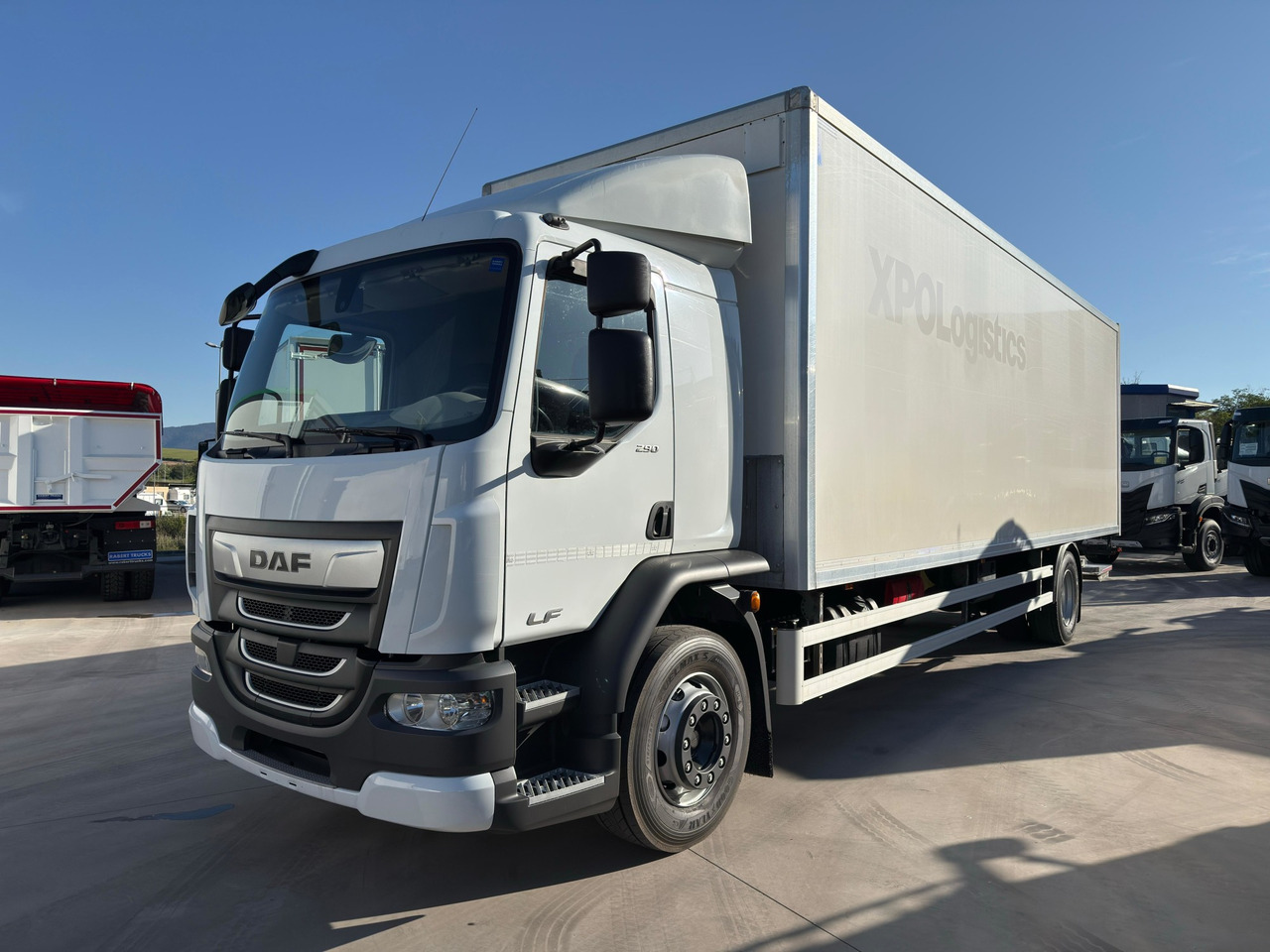 DAF LF 290 FA E6 (VAN) - Camião furgão: foto 1 DAF LF 290 FA E6 (VAN) - Camião furgão: foto 1