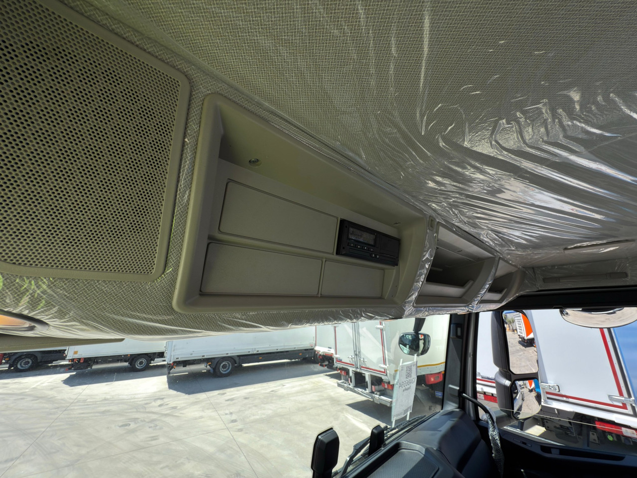 Leasing de  IVECO AD280X40 YPS ON X-WAY E6 (Chassis) IVECO AD280X40 YPS ON X-WAY E6 (Chassis): foto 8