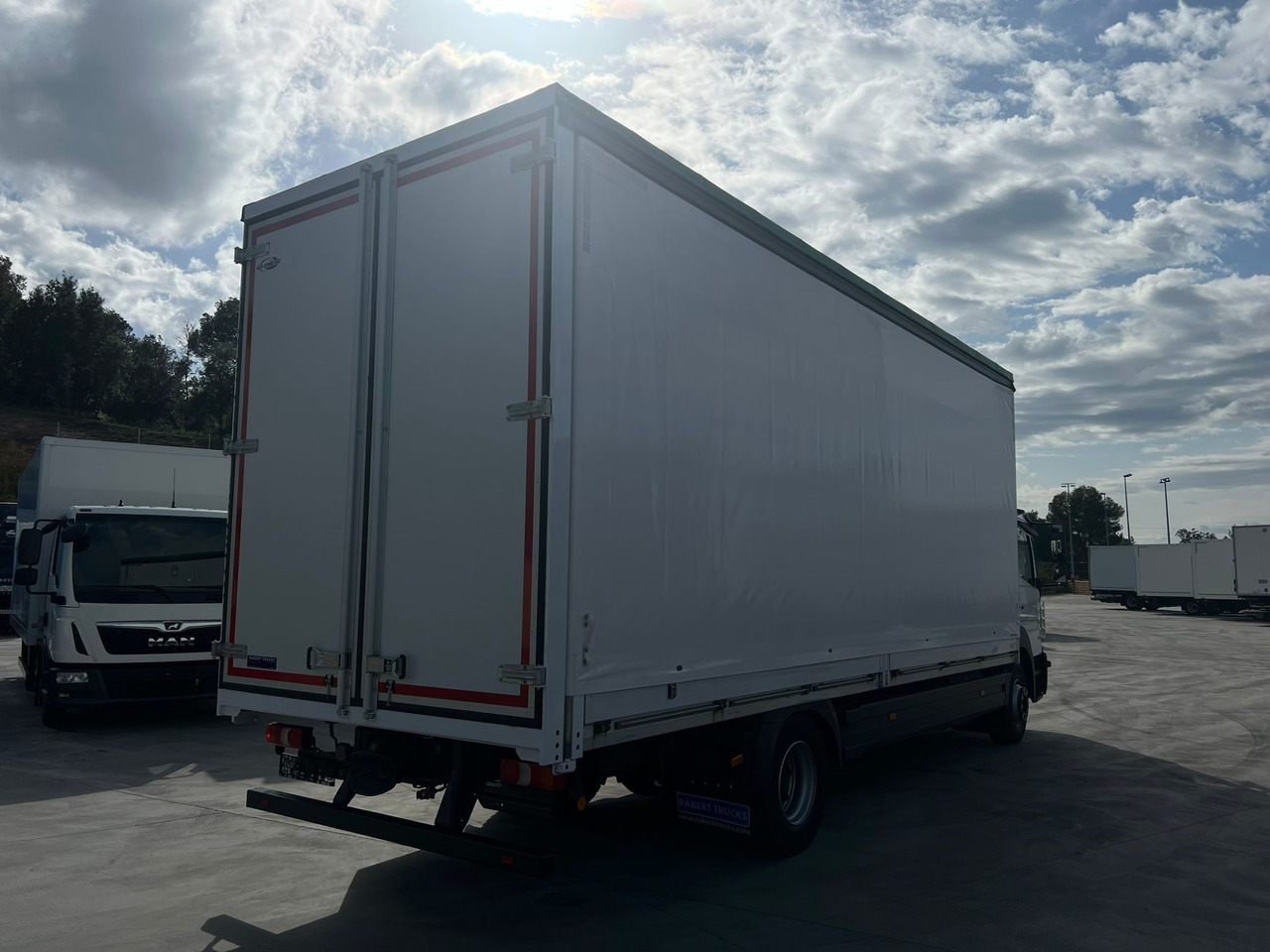 MERCEDES BENZ 15.30L Atego E6 (Semitauliner) - Camião de lona: foto 4 MERCEDES BENZ 15.30L Atego E6 (Semitauliner) - Camião de lona: foto 4