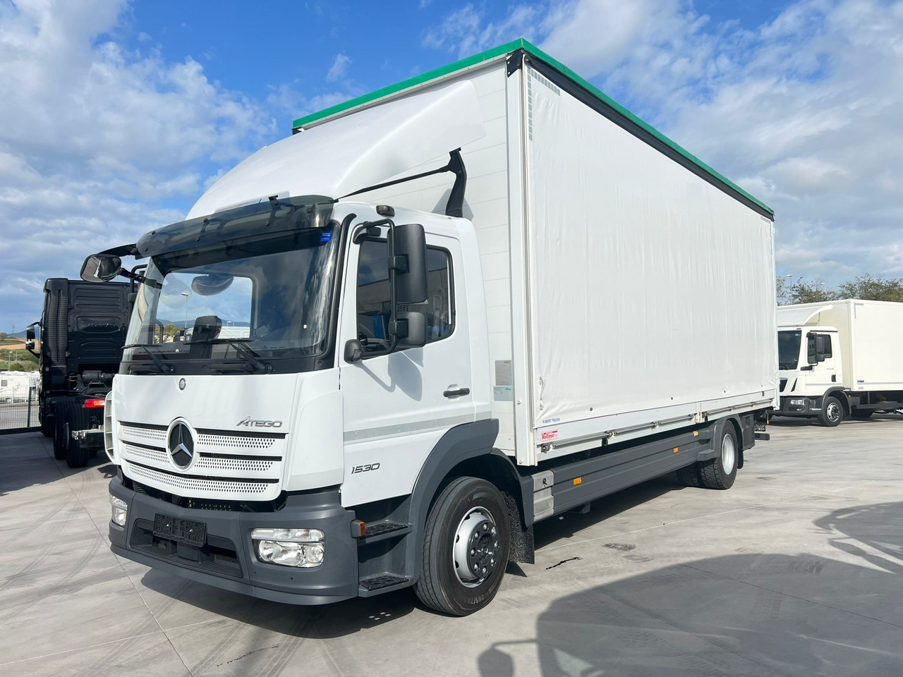 MERCEDES BENZ 15.30L Atego E6 (Semitauliner) - Camião de lona: foto 1 MERCEDES BENZ 15.30L Atego E6 (Semitauliner) - Camião de lona: foto 1