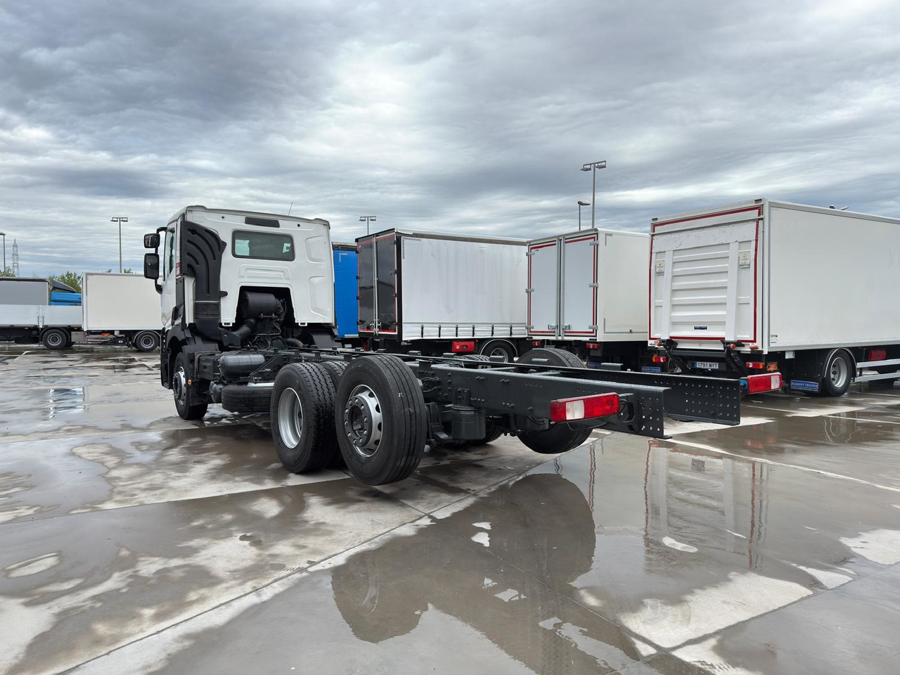 RENAULT C380.26 E6 (Chassis) - Camião chassi: foto 3 RENAULT C380.26 E6 (Chassis) - Camião chassi: foto 3
