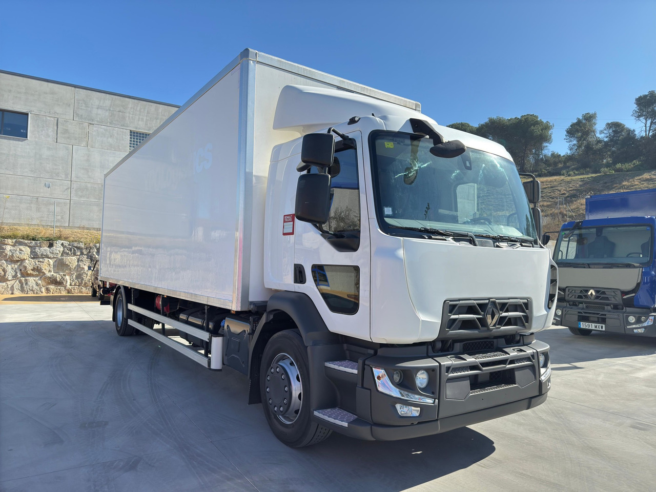 RENAULT D19.280 E6 (VAN) - Camião furgão: foto 2 RENAULT D19.280 E6 (VAN) - Camião furgão: foto 2