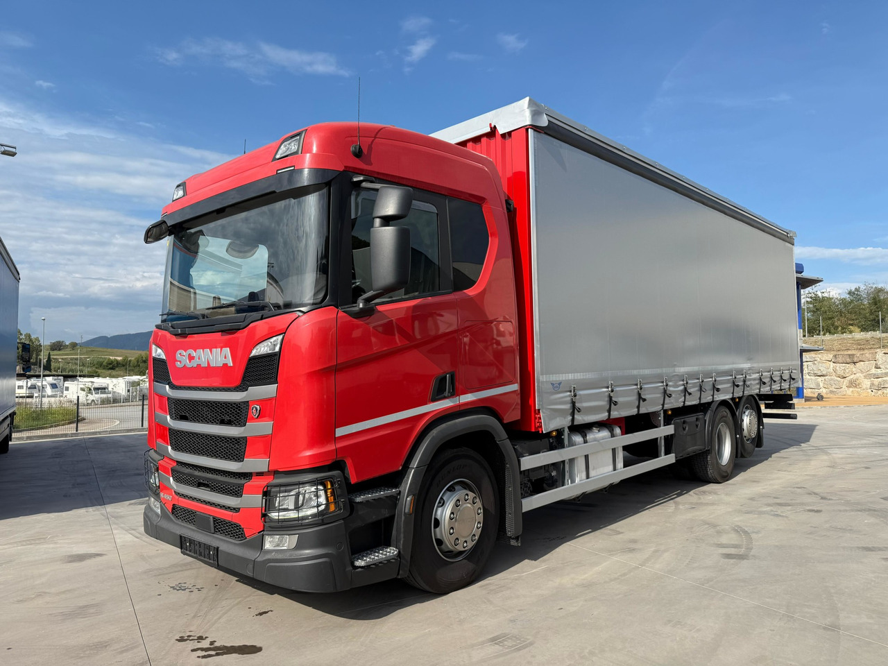 SCANIA R450 E6 (Tauliner) - Camião de lona: foto 1 SCANIA R450 E6 (Tauliner) - Camião de lona: foto 1
