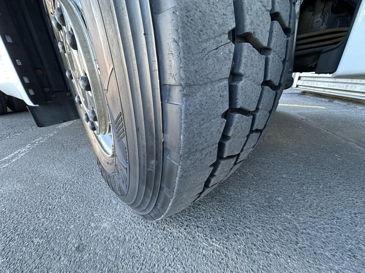 SCANIA R 500 B6x4HZ - Camião chassi: foto 4 SCANIA R 500 B6x4HZ - Camião chassi: foto 4