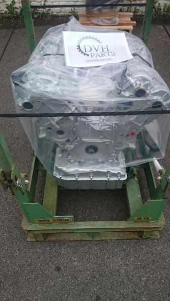 Nc Moteur MERCEDES-BENZ OM642.896 pour minibus MERCEDES-BENZ SPRINTER, OM 642 896 neuf - Motor por Minibus: foto 1 Nc Moteur MERCEDES-BENZ OM642.896 pour minibus MERCEDES-BENZ SPRINTER, OM 642 896 neuf - Motor por Minibus: foto 1