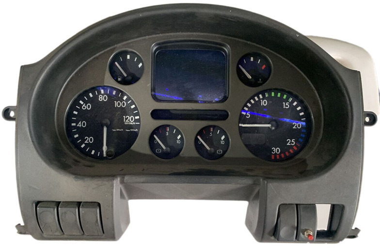 DAF CF - Painel de instrumentos: foto 1 DAF CF - Painel de instrumentos: foto 1