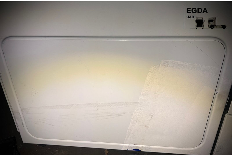 Iveco Right side - Cabine e interior: foto 1 Iveco Right side - Cabine e interior: foto 1