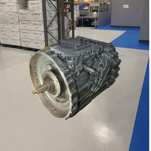 Iveco Traxon 12 TX 2420 TD - Caixa de velocidade: foto 2 Iveco Traxon 12 TX 2420 TD - Caixa de velocidade: foto 2