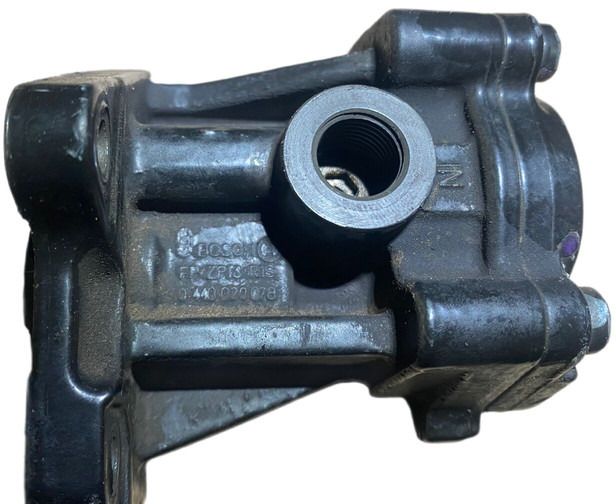 MAN - Bomba de combustivel: foto 2 MAN - Bomba de combustivel: foto 2