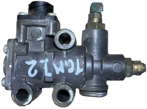 MAN - Bomba de combustivel: foto 3 MAN - Bomba de combustivel: foto 3