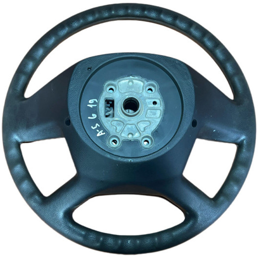 Mercedes-Benz - Volante de direção: foto 2 Mercedes-Benz - Volante de direção: foto 2