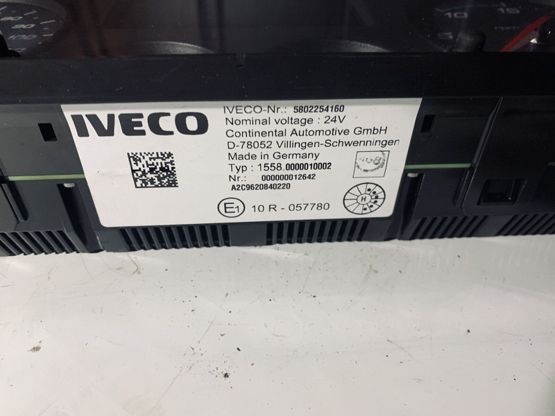 Scania 6 - Painel de instrumentos: foto 2 Scania 6 - Painel de instrumentos: foto 2