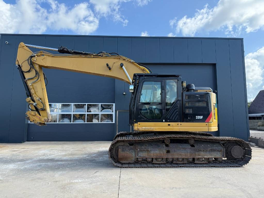 CAT 335 F L CR - Escavadora de rastos: foto 1 CAT 335 F L CR - Escavadora de rastos: foto 1