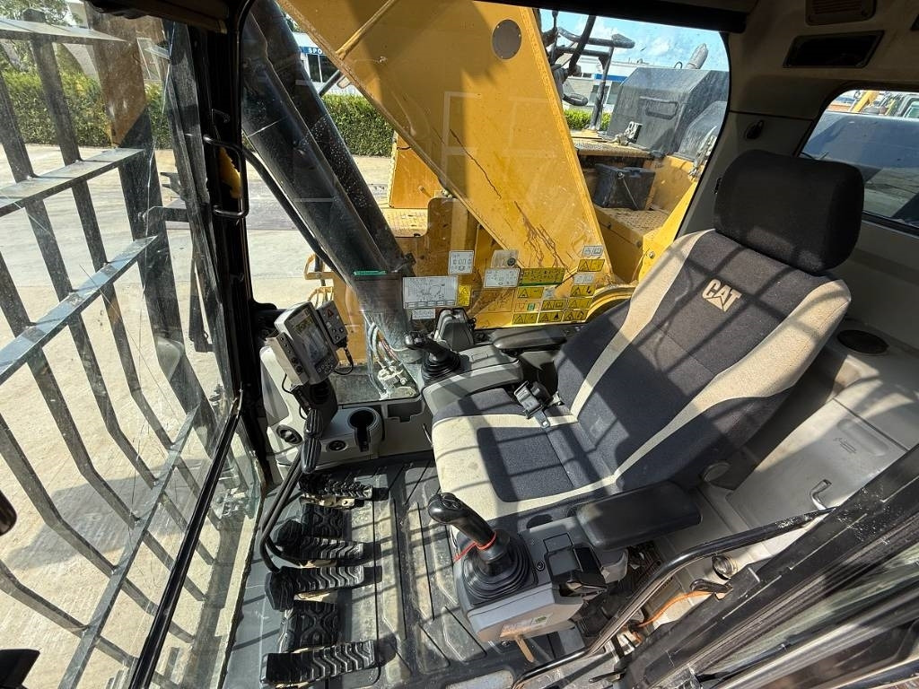 CAT 335 F L CR - Escavadora de rastos: foto 2 CAT 335 F L CR - Escavadora de rastos: foto 2