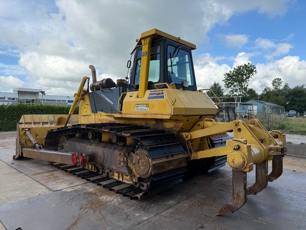 Komatsu D 65 PX-12 - Buldôzer: foto 3 Komatsu D 65 PX-12 - Buldôzer: foto 3