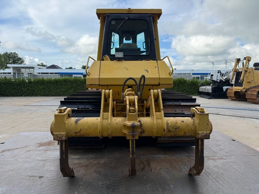 Komatsu D 65 PX-12 - Buldôzer: foto 2 Komatsu D 65 PX-12 - Buldôzer: foto 2