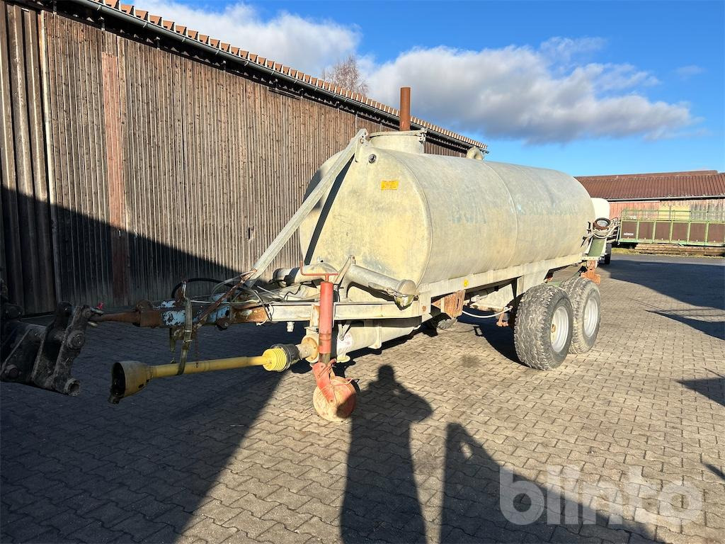 BSA PTW6T (1981) - Cisterna de chorume: foto 1 BSA PTW6T (1981) - Cisterna de chorume: foto 1