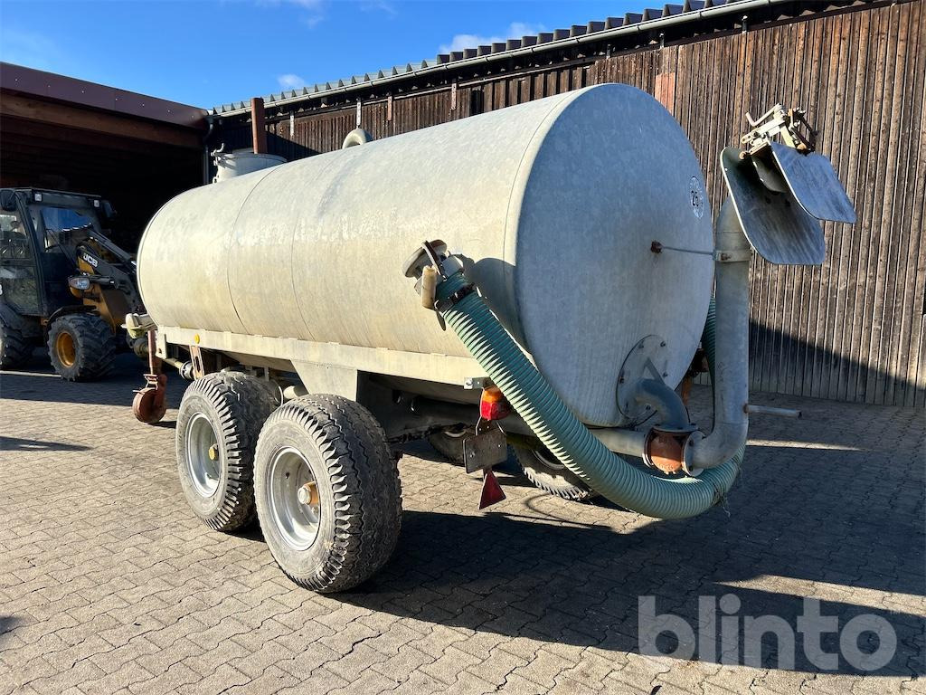 BSA PTW6T (1981) - Cisterna de chorume: foto 4 BSA PTW6T (1981) - Cisterna de chorume: foto 4