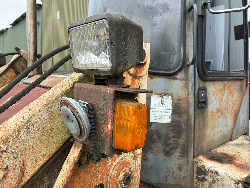 Pá carregadora de rodas Bobcat 2400: foto 17