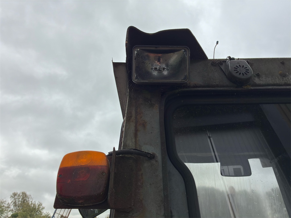 Pá carregadora de rodas Bobcat 2400: foto 40