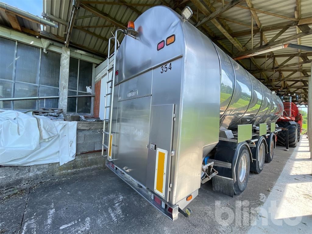 Burg (1999) - Cisterna de chorume: foto 2 Burg (1999) - Cisterna de chorume: foto 2