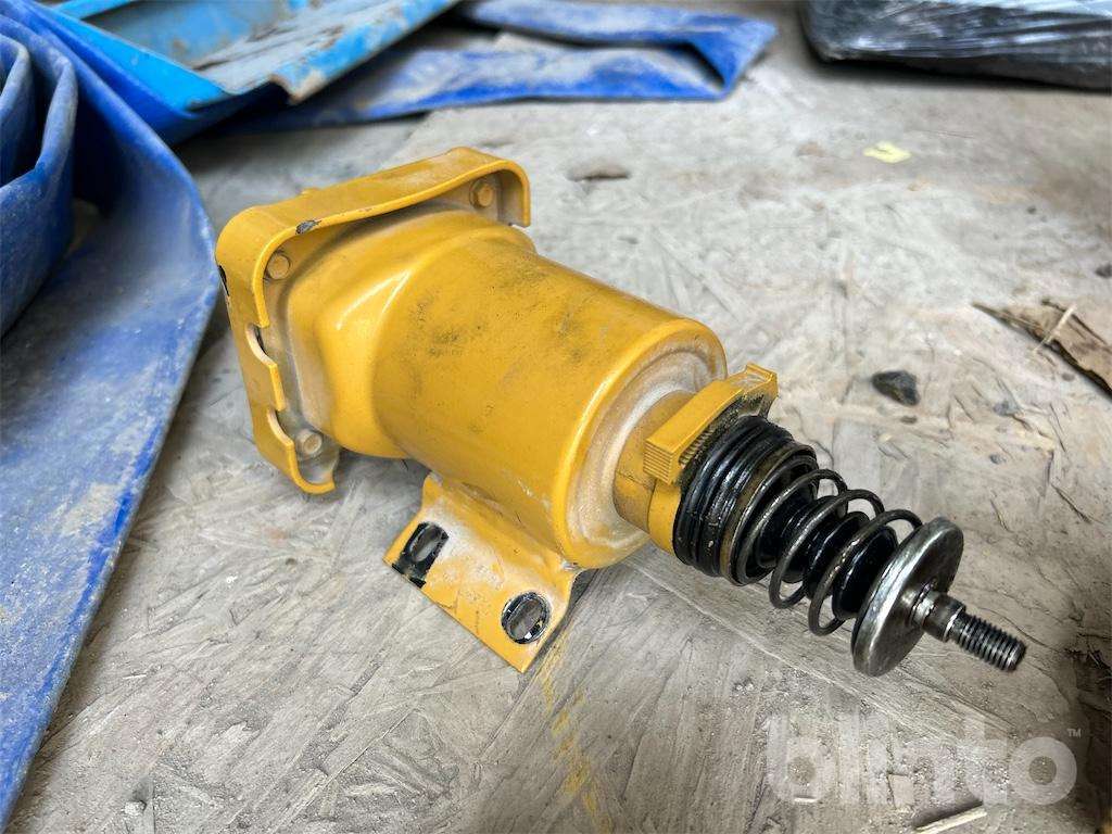 Motor de arranque por Máquina de construção CATERPILLAR: foto 11