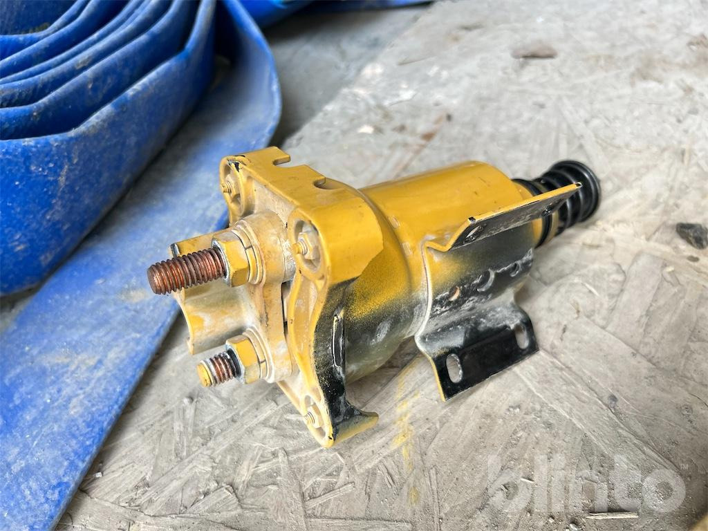 Motor de arranque por Máquina de construção CATERPILLAR: foto 15