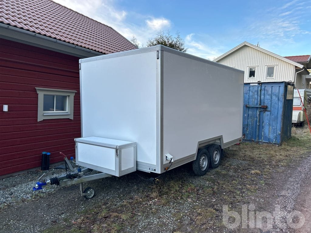 CO SLÄPET 2000 CARGO med bodel - Reboque furgão: foto 1 CO SLÄPET 2000 CARGO med bodel - Reboque furgão: foto 1