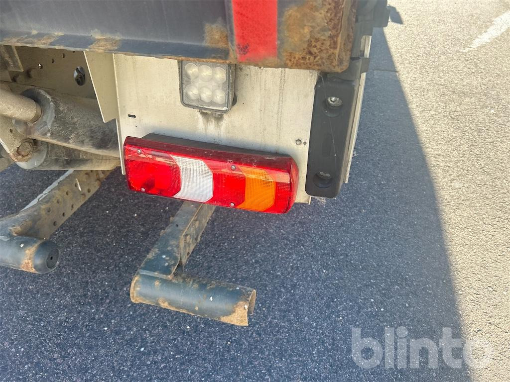 Camião MERCEDES-BENZ Atego - Öppningsbar sida: foto 40