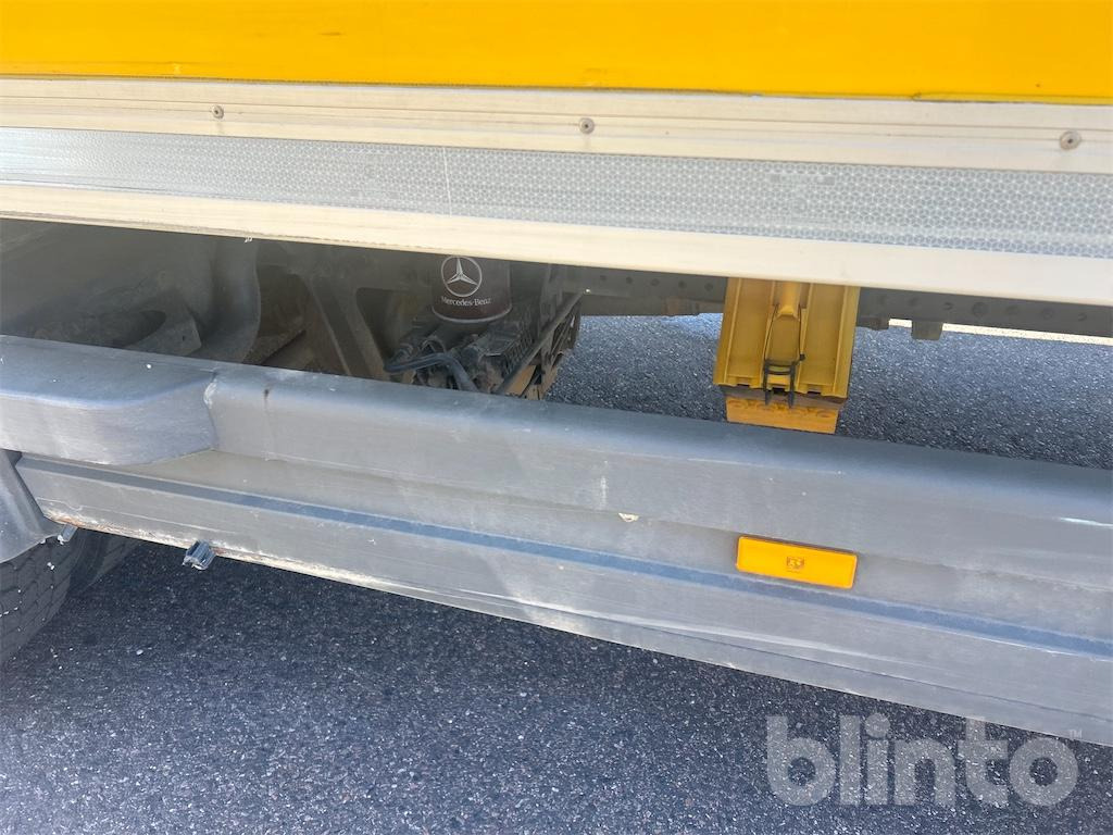 Camião MERCEDES-BENZ Atego - Öppningsbar sida: foto 31
