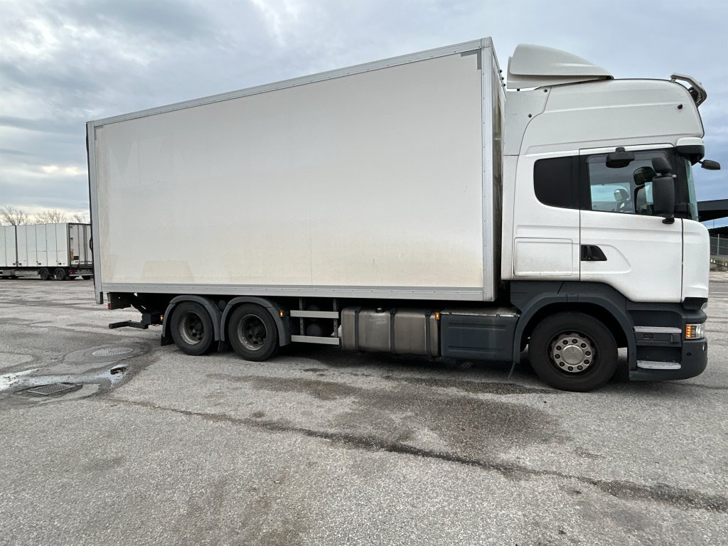 SCANIA R580LA6X2MNA - Camião: foto 4 SCANIA R580LA6X2MNA - Camião: foto 4