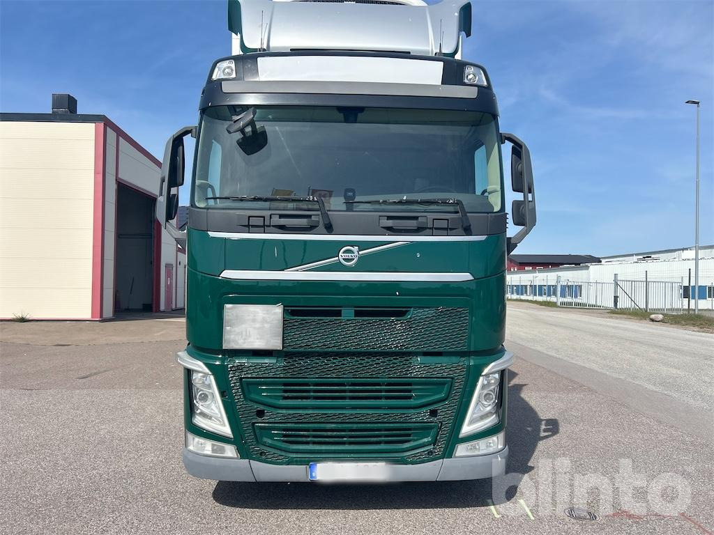 VOLVO FH 6*2 Kyl/Frys - Camião: foto 3 VOLVO FH 6*2 Kyl/Frys - Camião: foto 3