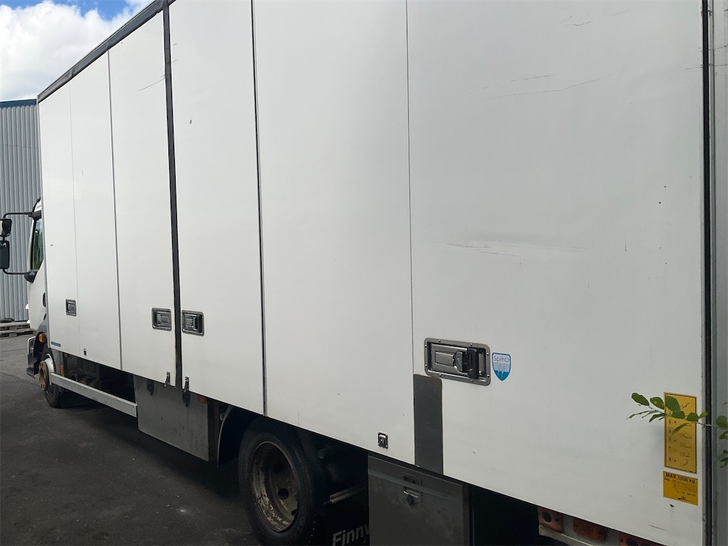 VOLVO FL-240 4X2 - Camião: foto 2 VOLVO FL-240 4X2 - Camião: foto 2