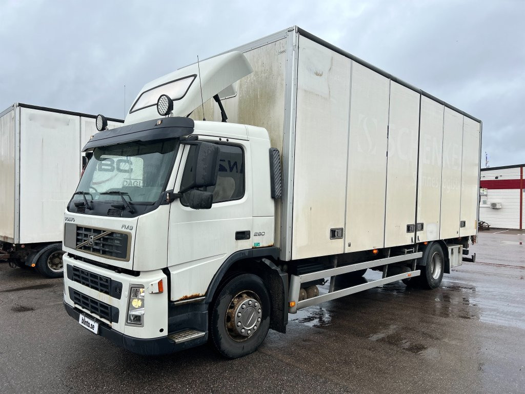 Volvo FM9 4X2 260 - Camião: foto 1 Volvo FM9 4X2 260 - Camião: foto 1